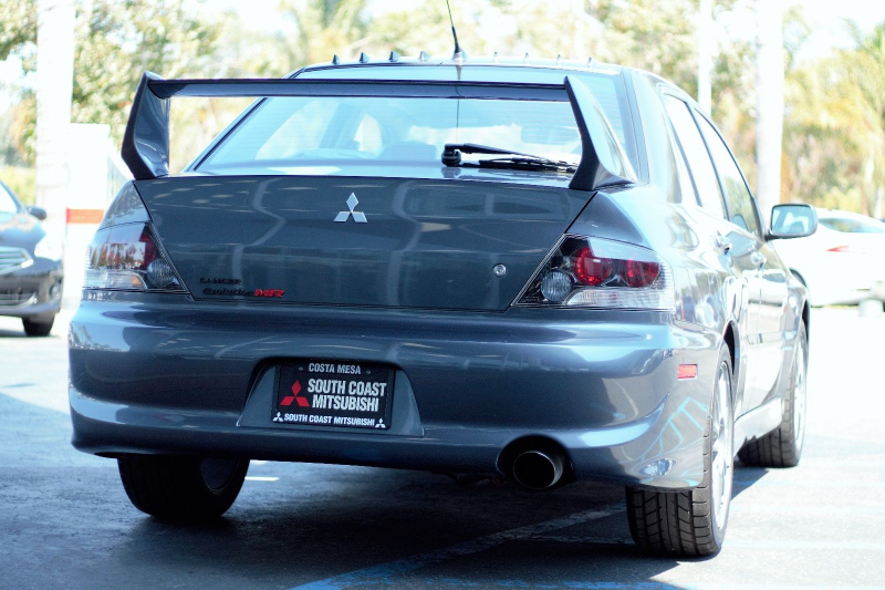 Why, yes, those vortex generators on the roof are factory.